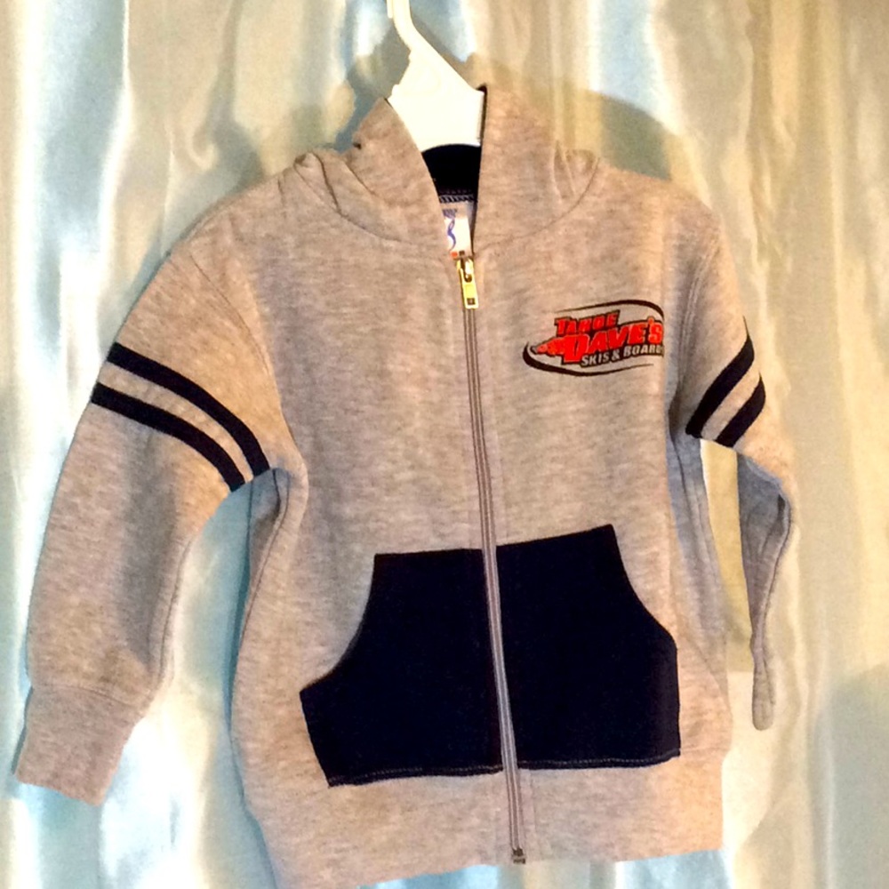Infant Fleece zip hoody with front pockets, NWT
